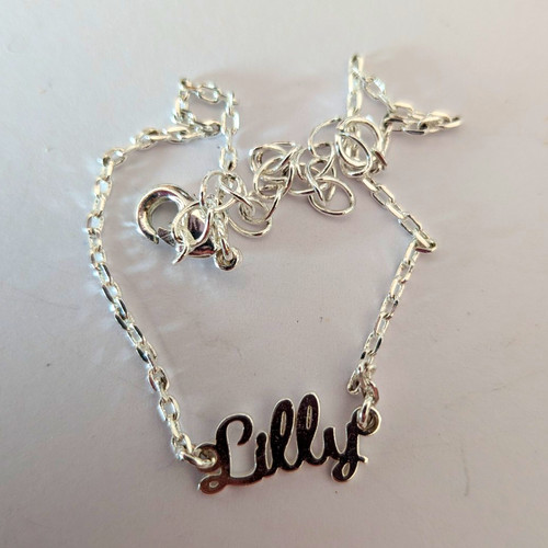 Silberfarbenes namensarmband - silberfarbenes,
